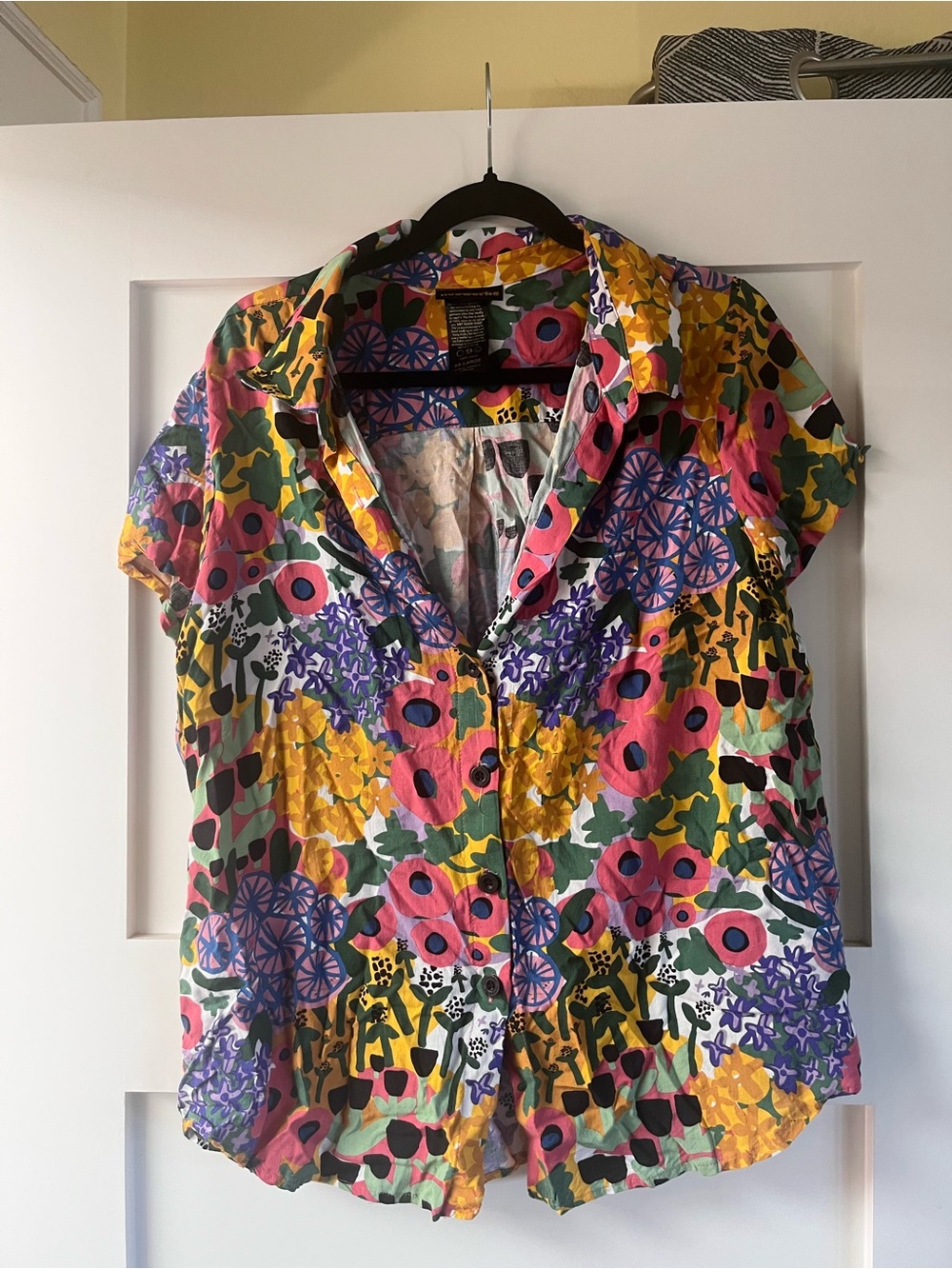 Nooworks Multicolor Floral Button-Down Shirt - Pink, Yellow, Purple, Green